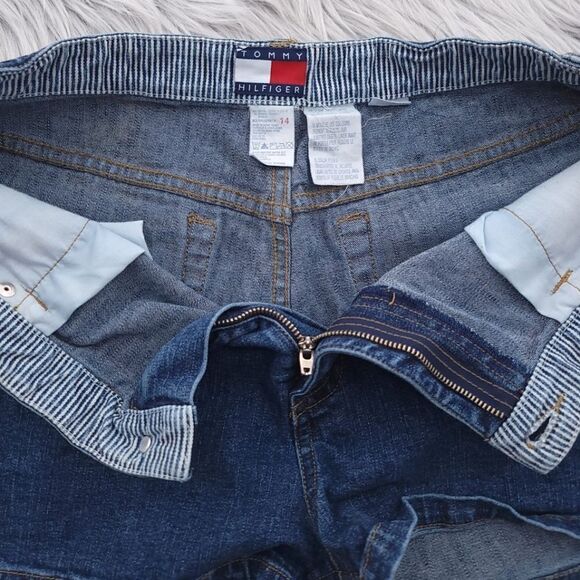Tommy Hilfiger Womens Size 14 Stretch Blue Denim Jean Shorts - Picture 5 of 7